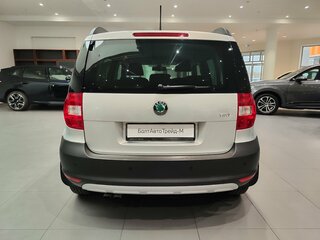 2013 Skoda Yeti I, серебристый, 1390000 рублей, вид 5
