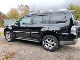 2007 Mitsubishi Pajero IV, чёрный, 1200000 рублей, вид 4