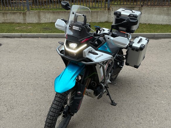 2024 CFMoto 450MT Touring, голубой, 585000 рублей
