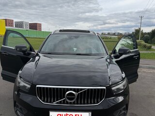 2021 Volvo XC40 I, чёрный, 3500000 рублей, вид 1