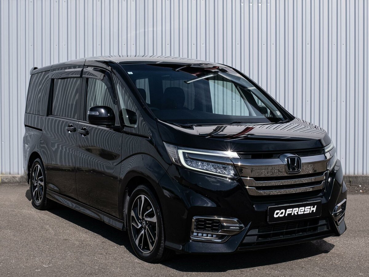 Открыть фотографии: Honda Stepwgn V Рестайлинг