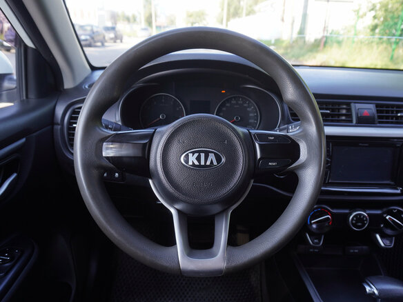 2018 Kia Rio IV, белый, 1191000 рублей - вид 12