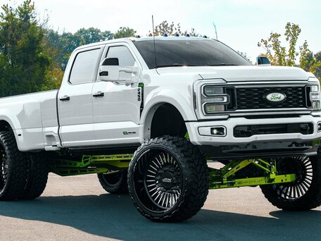 2026 Ford F-350, белый, 21995000 рублей, вид 3