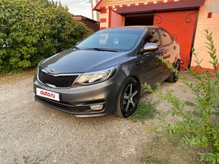 2016 Kia Rio III Рестайлинг, серый, 1100000 рублей, вид 1