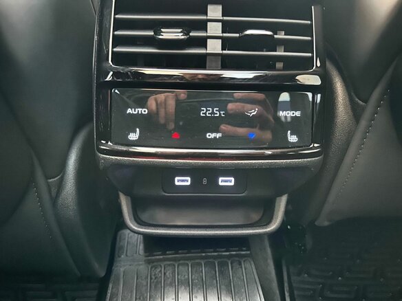 2024 Geely Monjaro I, белый, 3490000 рублей - вид 16