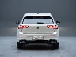 2021 Volkswagen Golf VIII, белый, 1845000 рублей, вид 5