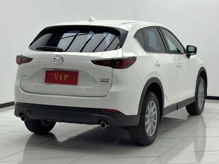 2023 Mazda CX-5 II Рестайлинг, белый, 2410000 рублей, вид 4