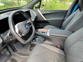 2021 BMW iX xDrive40 I (I20), серый, 6850000 рублей, вид 5
