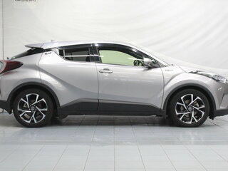 2018 Toyota C-HR I, серый, 1999000 рублей, вид 4