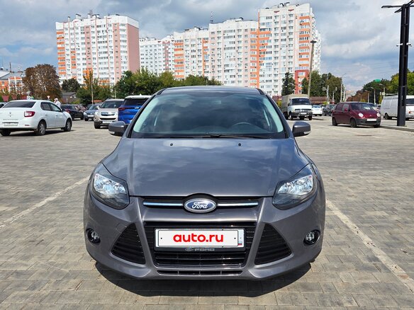 2011 Ford Focus III, серый, 700000 рублей - вид 2