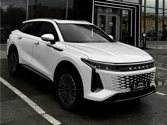 2025 Exeed RX, белый, 5153200 рублей - вид 6
