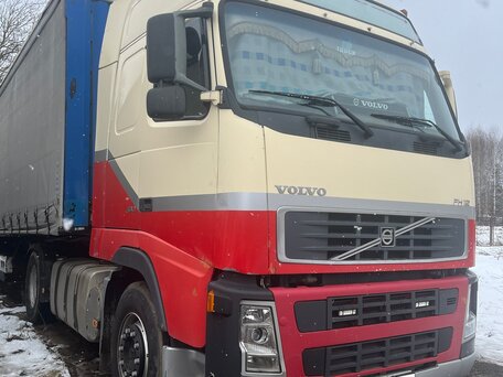 2011 Volvo FH, белый, 2200000 рублей, вид 1