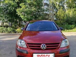 2008 Volkswagen Golf Plus I, красный, 620000 рублей, вид 2