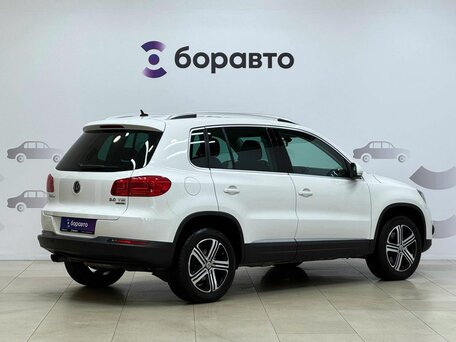 2012 Volkswagen Tiguan I Рестайлинг, белый, 1440000 рублей, вид 4