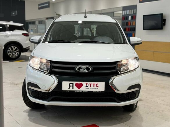 2026 Lada (ВАЗ) Largus I Рестайлинг, белый - вид 1