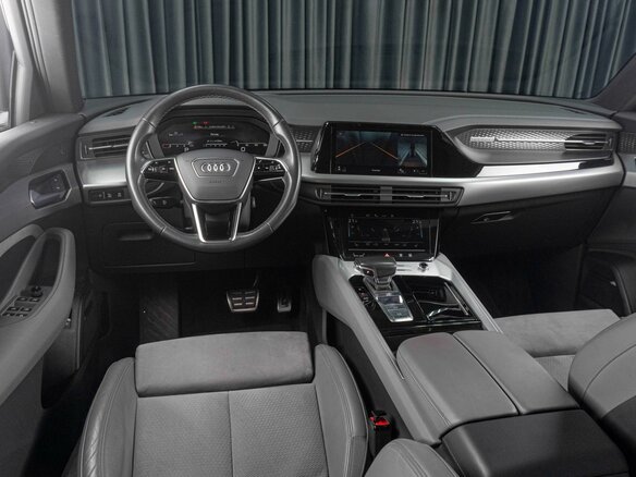 2023 Audi Q6 45 TFSI, серый, 7039000 рублей - вид 17