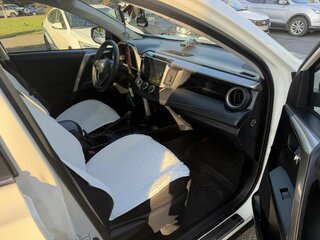 2017 Toyota RAV4 IV (XA40) Рестайлинг, белый, 2330000 рублей, вид 5