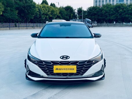 2022 Hyundai Elantra VII (CN7), белый, 1690000 рублей, вид 1