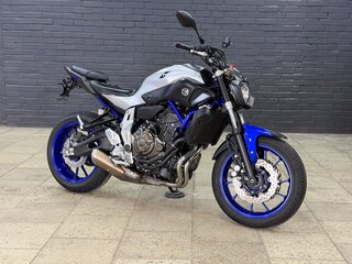 2016 Yamaha MT-07 (FZ-07), серый, 735000 рублей, вид 1