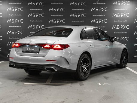2026 Mercedes-Benz E-Класс 300 VI (W214, S214), серый, 10269600 рублей, вид 4