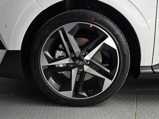 2026 Hyundai Avante VIII, белый, 3430111 рублей, вид 3