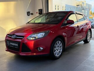 2012 Ford Focus III, красный, 829000 рублей, вид 1