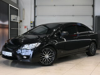 2009 Honda Civic VIII, чёрный, 690000 рублей, вид 3