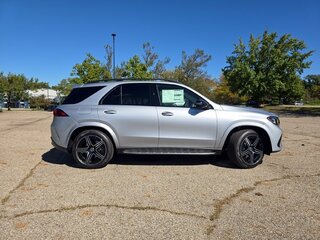 2026 Mercedes-Benz GLE 450 II (V167) Рестайлинг 2, серебристый, 14943245 рублей, вид 3