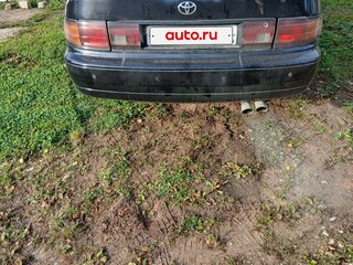 1991 Toyota Camry III (XV10), чёрный, 200000 рублей, вид 3