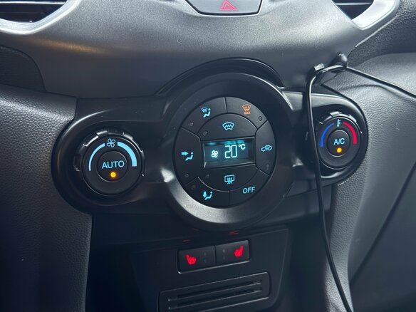 2014 Ford EcoSport II, чёрный, 1150000 рублей - вид 17