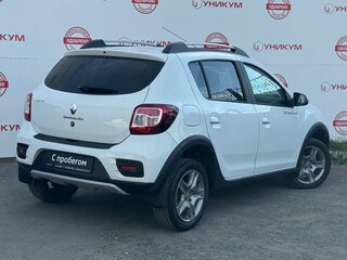 2020 Renault Sandero Stepway II Рестайлинг, белый, 888000 рублей, вид 5