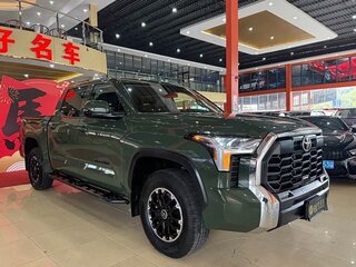 2023 Toyota Tundra CrewMax III, зелёный, 10500000 рублей, вид 3