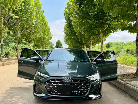 2023 Audi A3 Sportback 35 TFSI IV (8Y), зелёный, 1957777 рублей, вид 2