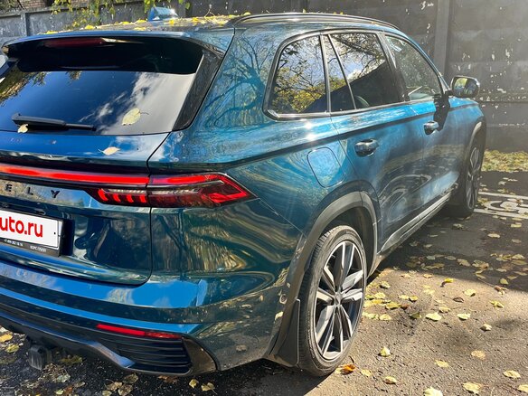 2023 Geely Monjaro I, синий, 3300000 рублей - вид 3