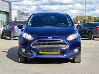 2016 Ford Fiesta Mk6 Рестайлинг, синий, 800000 рублей, вид 2