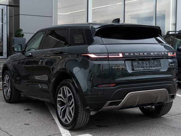 2025 Land Rover Range Rover Evoque L II Рестайлинг, зелёный, 6599500 рублей - вид 4