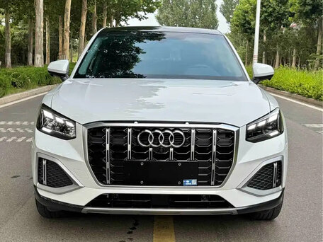 2022 Audi Q2 L 35 TFSI I Рестайлинг, белый, 1820000 рублей, вид 2