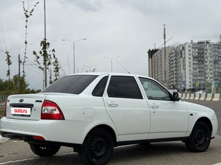 2015 Lada (ВАЗ) Priora I Рестайлинг, белый, 515000 рублей, вид 3