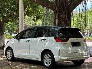 2021 Honda Fit IV, белый, 1136044 рублей, вид 4