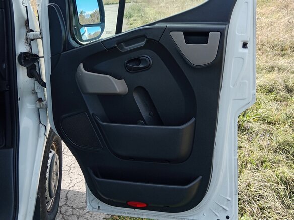 2013 Renault Master, белый, 2600000 рублей - вид 18