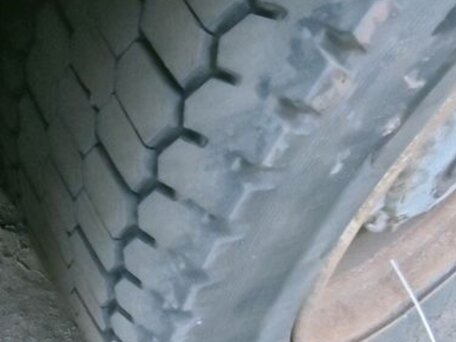 1998 Mercedes-Benz Actros, красный, 1150000 рублей, вид 5