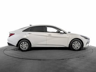2022 Hyundai Elantra VII (CN7), белый, 1970000 рублей, вид 4