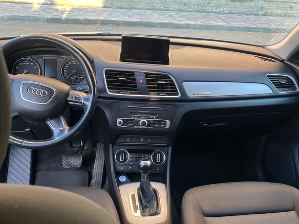 2015 Audi Q3 I (8U) Рестайлинг, голубой, 1750000 рублей - вид 5