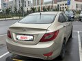 2013 Hyundai Solaris I, золотистый, 530000 рублей - вид 4