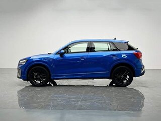 2022 Audi Q2 L 35 TFSI I Рестайлинг, синий, 1660000 рублей, вид 4