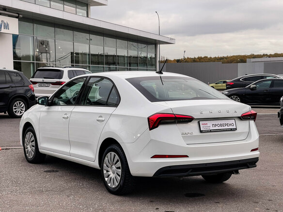 2022 Skoda Rapid II, белый, 1633500 рублей - вид 6