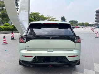 2025 Arcfox T1 42.3 kWh, зелёный, 1360520 рублей, вид 5