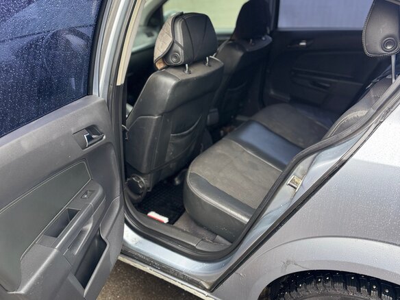 2005 Opel Astra H, серый, 290000 рублей - вид 14