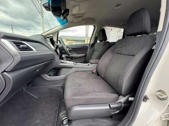 2022 Honda Shuttle II Рестайлинг, белый, 1118000 рублей - вид 9