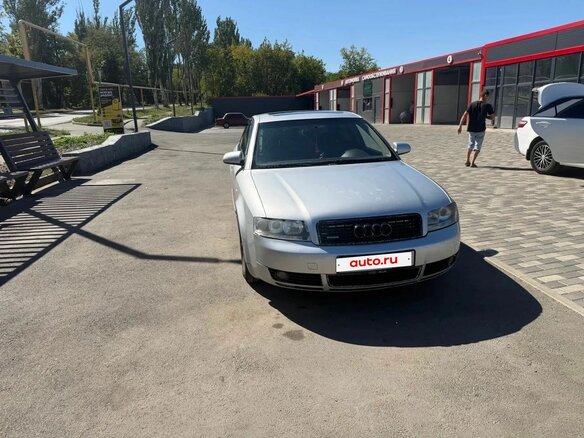 2002 Audi A4 II (B6), серый, 600000 рублей